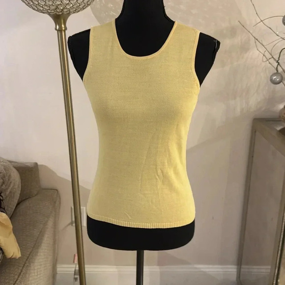 Oscar de La Renta set of cardigan and top size P - Picture 6 of 8